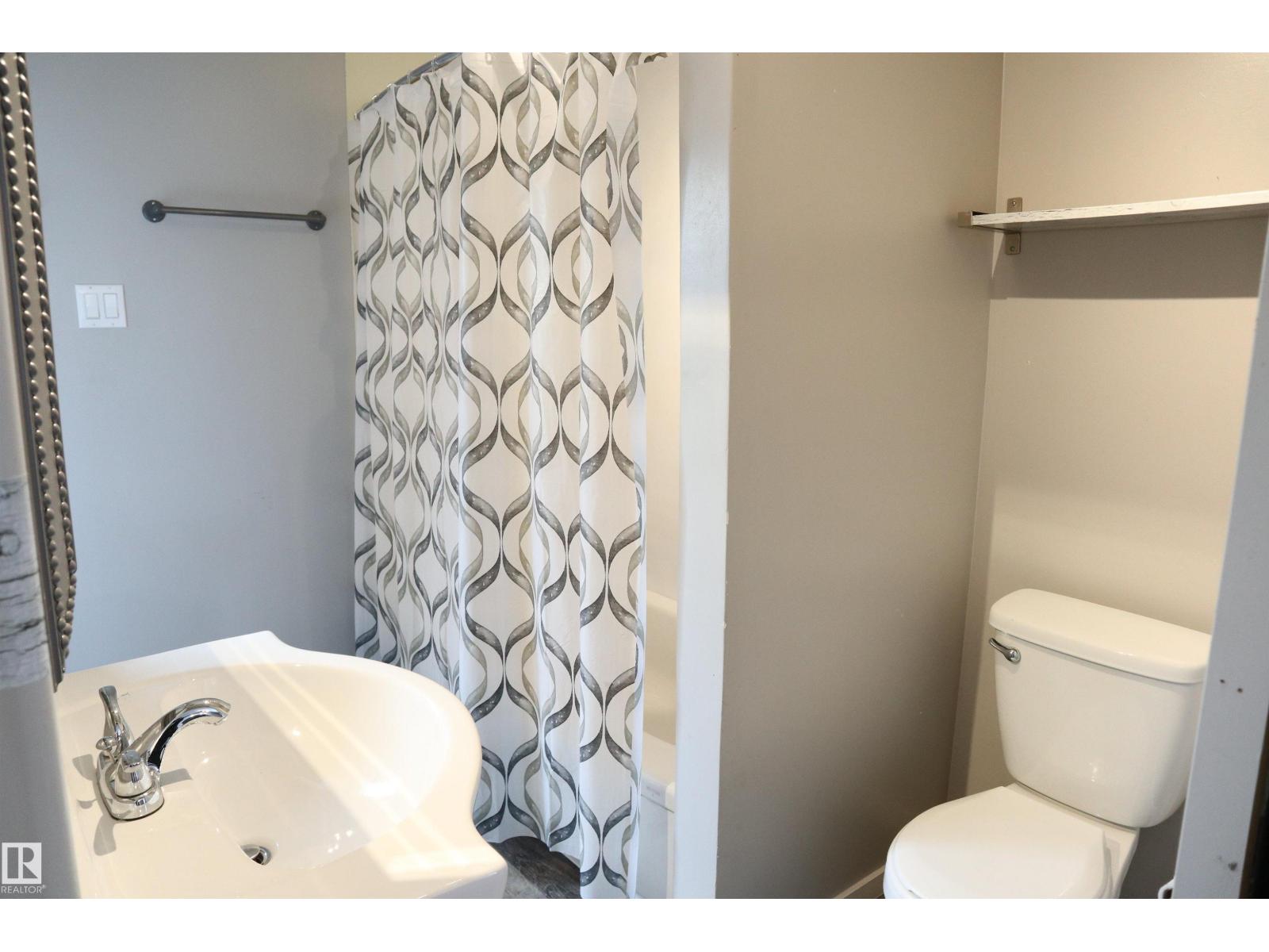 4804 49 St, Calmar, Alberta  T0C 0V0 - Photo 9 - E4466135