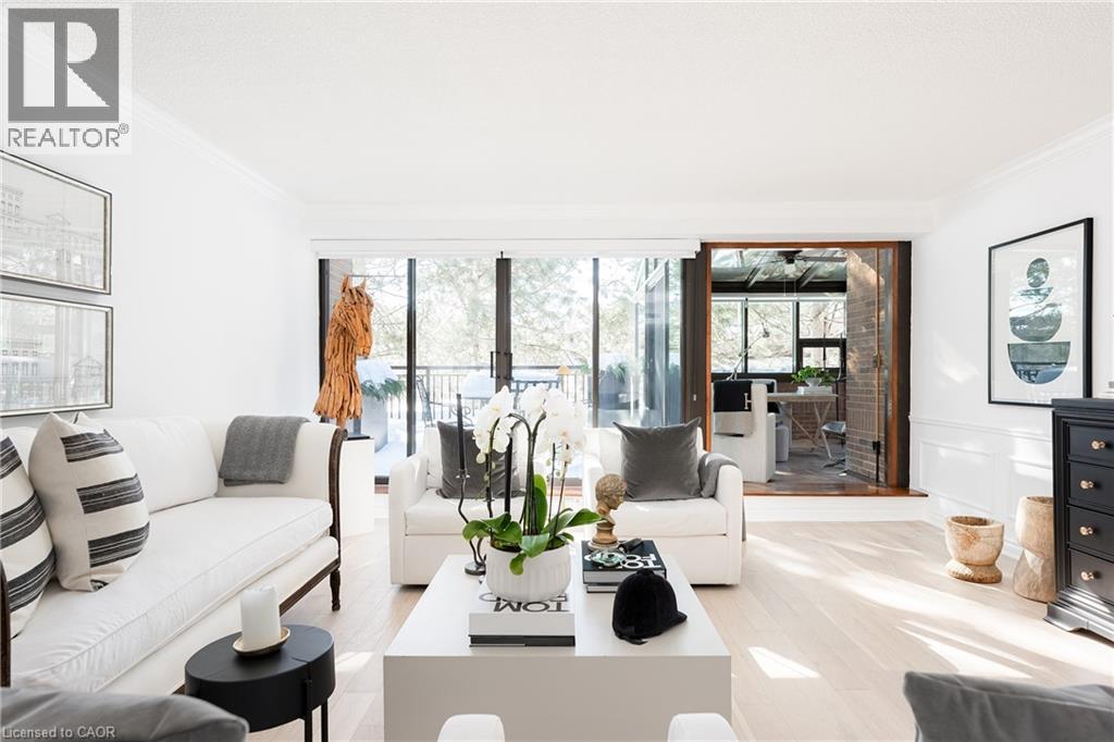 100 Lakeshore Road E Unit# 201, Oakville, Ontario  L6J 6M9 - Photo 8 - 40803017