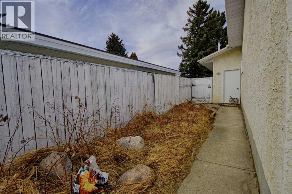 95 Laval Boulevard W, Lethbridge, Alberta  T1K 4G7 - Photo 20 - A2284110