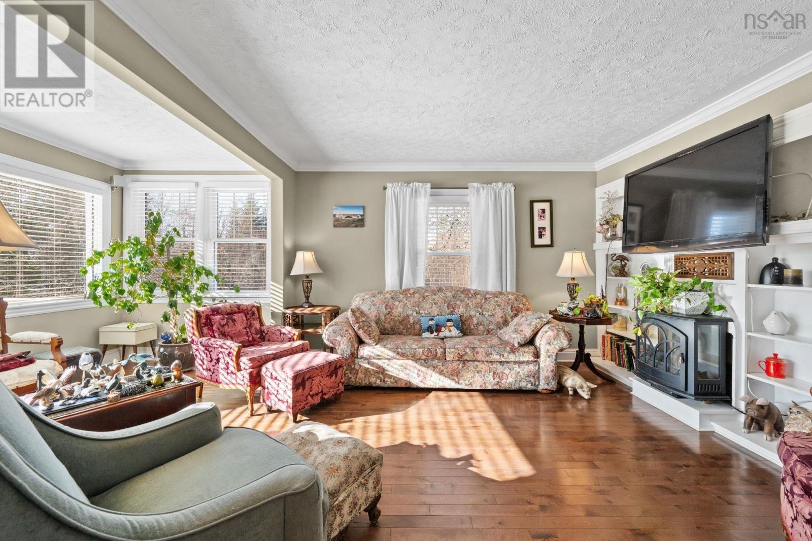 7739 Highway 7, Musquodoboit Harbour, Nova Scotia  B0J 2L0 - Photo 5 - 202602165