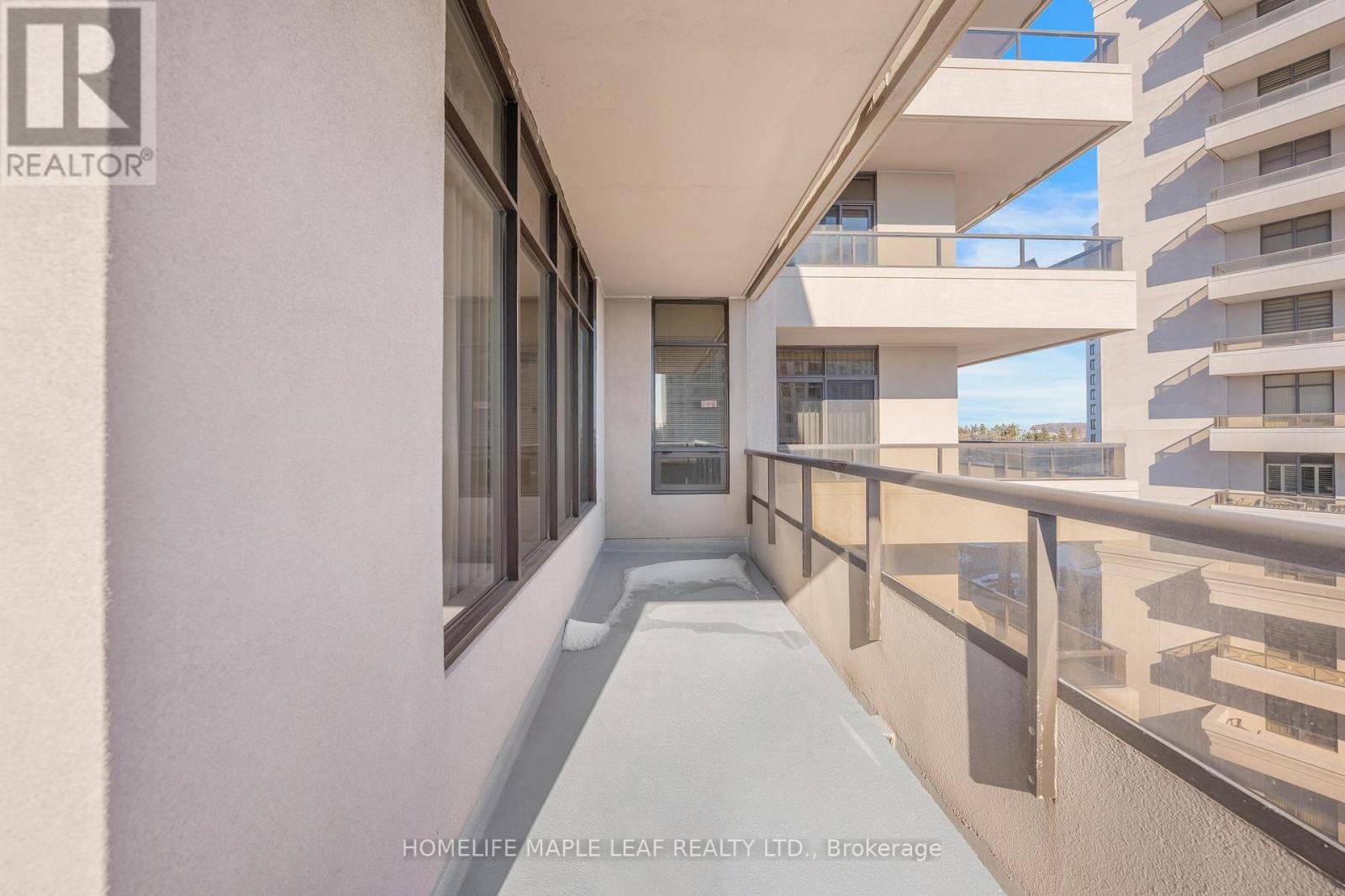 606 - 9235 Jane Street, Vaughan (Maple), Ontario  L6A 0J8 - Photo 17 - N12750326