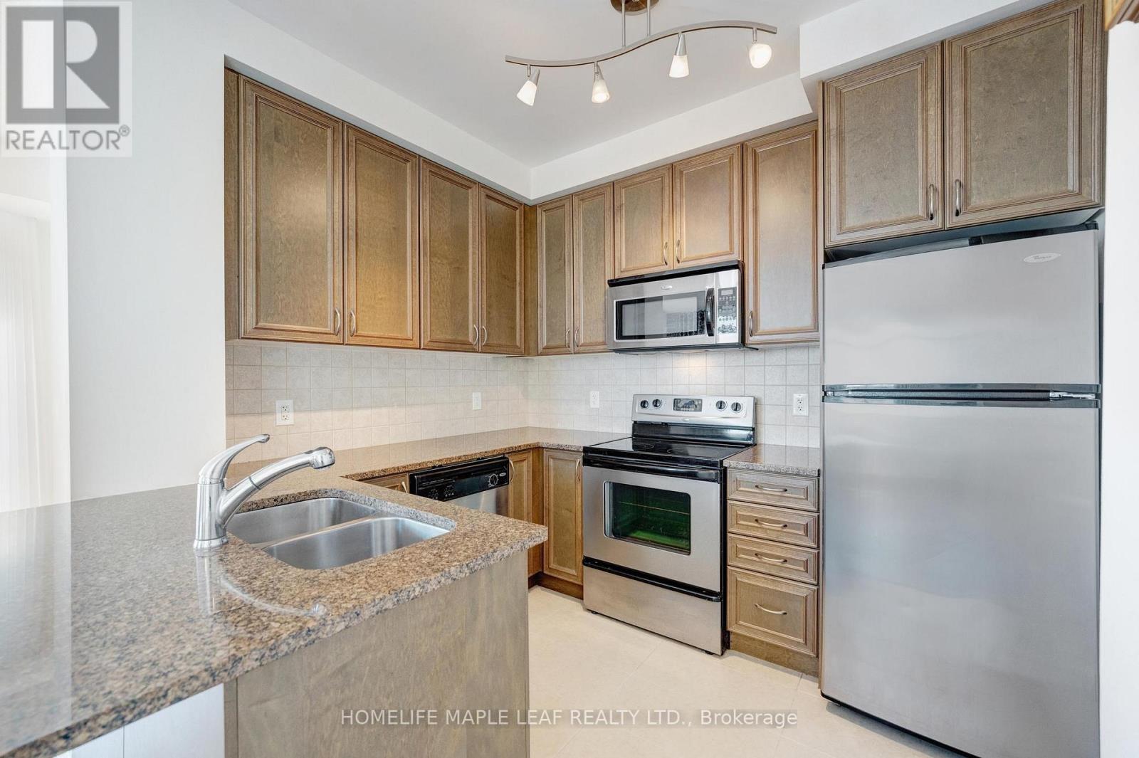 606 - 9235 Jane Street, Vaughan (Maple), Ontario  L6A 0J8 - Photo 11 - N12750326