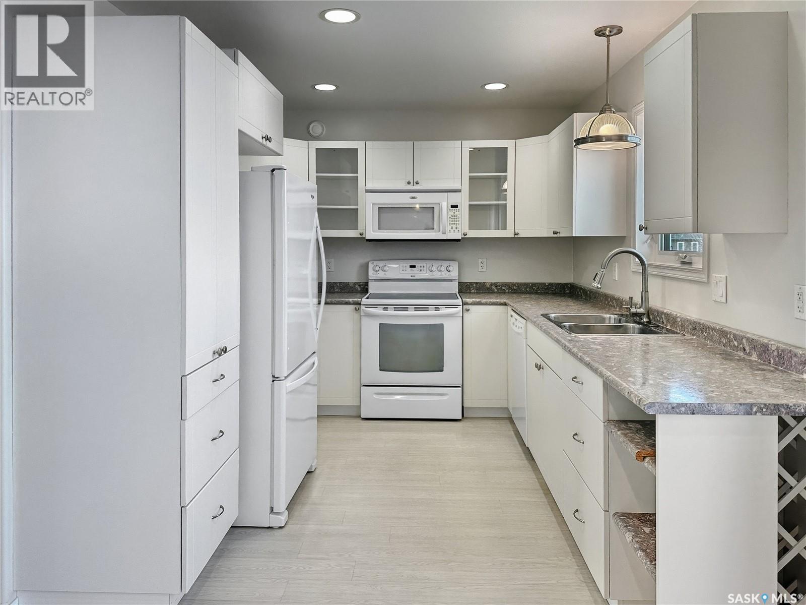 D 10907 Amos Drive, North Battleford, Saskatchewan  S9A 0S6 - Photo 10 - SK028009