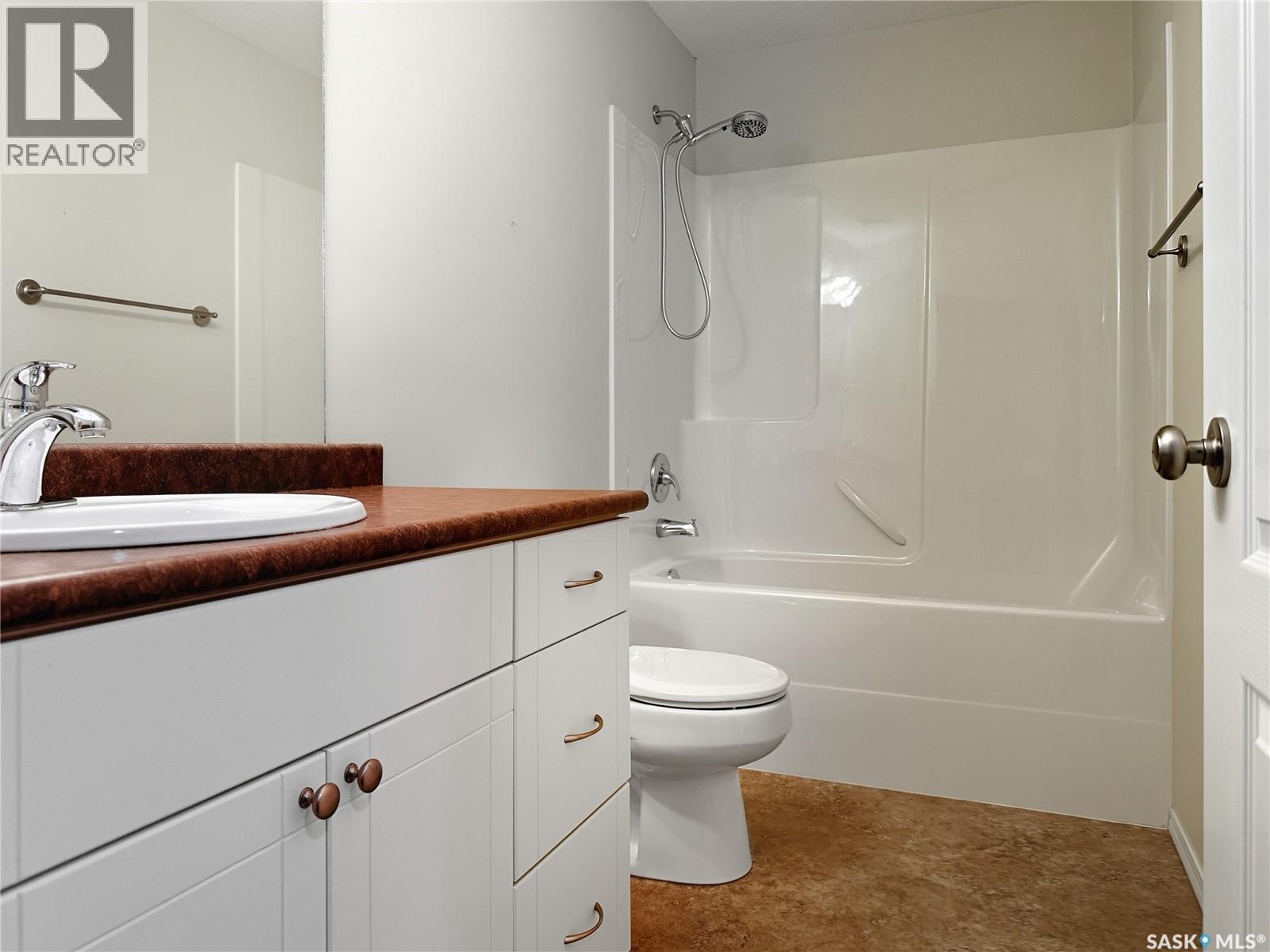 D 10907 Amos Drive, North Battleford, Saskatchewan  S9A 0S6 - Photo 25 - SK028009