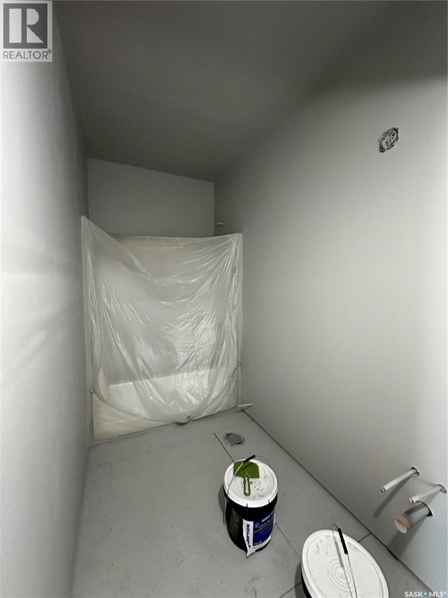 115 Q Avenue S, Saskatoon, Saskatchewan  S7M 2X9 - Photo 11 - SK028005