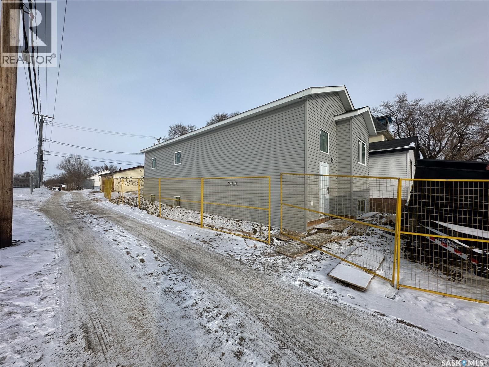 115 Q Avenue S, Saskatoon, Saskatchewan  S7M 2X9 - Photo 4 - SK028005