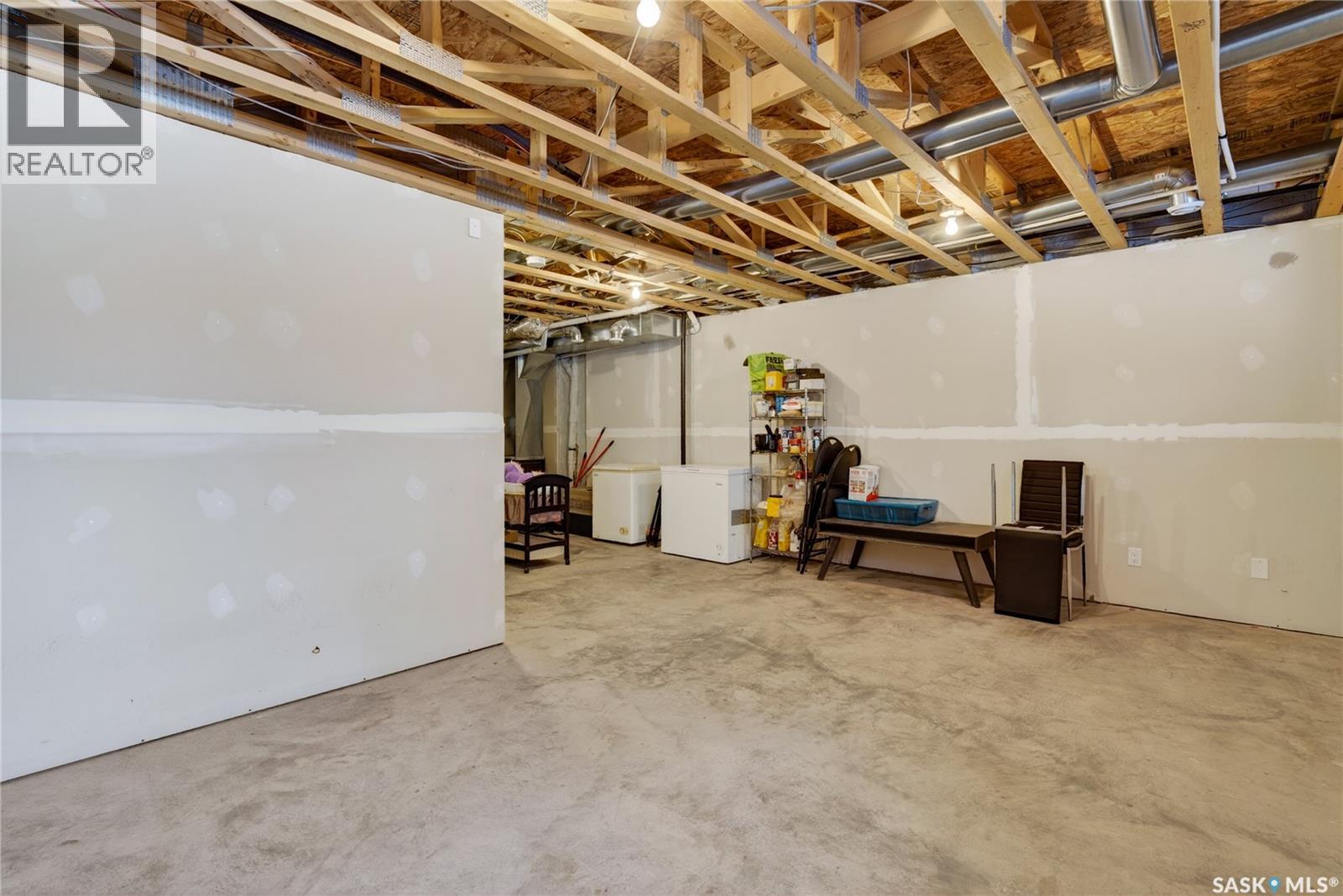 1430 D Avenue N, Saskatoon, Saskatchewan  S7L 1P4 - Photo 31 - SK027961