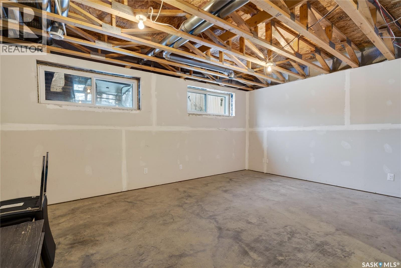 1430 D Avenue N, Saskatoon, Saskatchewan  S7L 1P4 - Photo 33 - SK027961