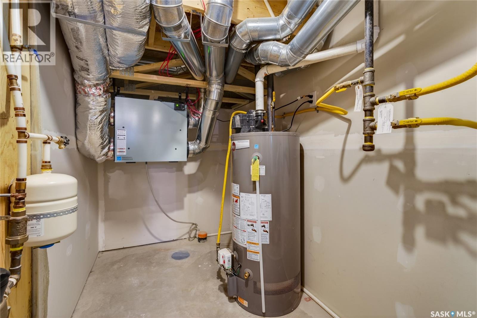 1430 D Avenue N, Saskatoon, Saskatchewan  S7L 1P4 - Photo 35 - SK027961