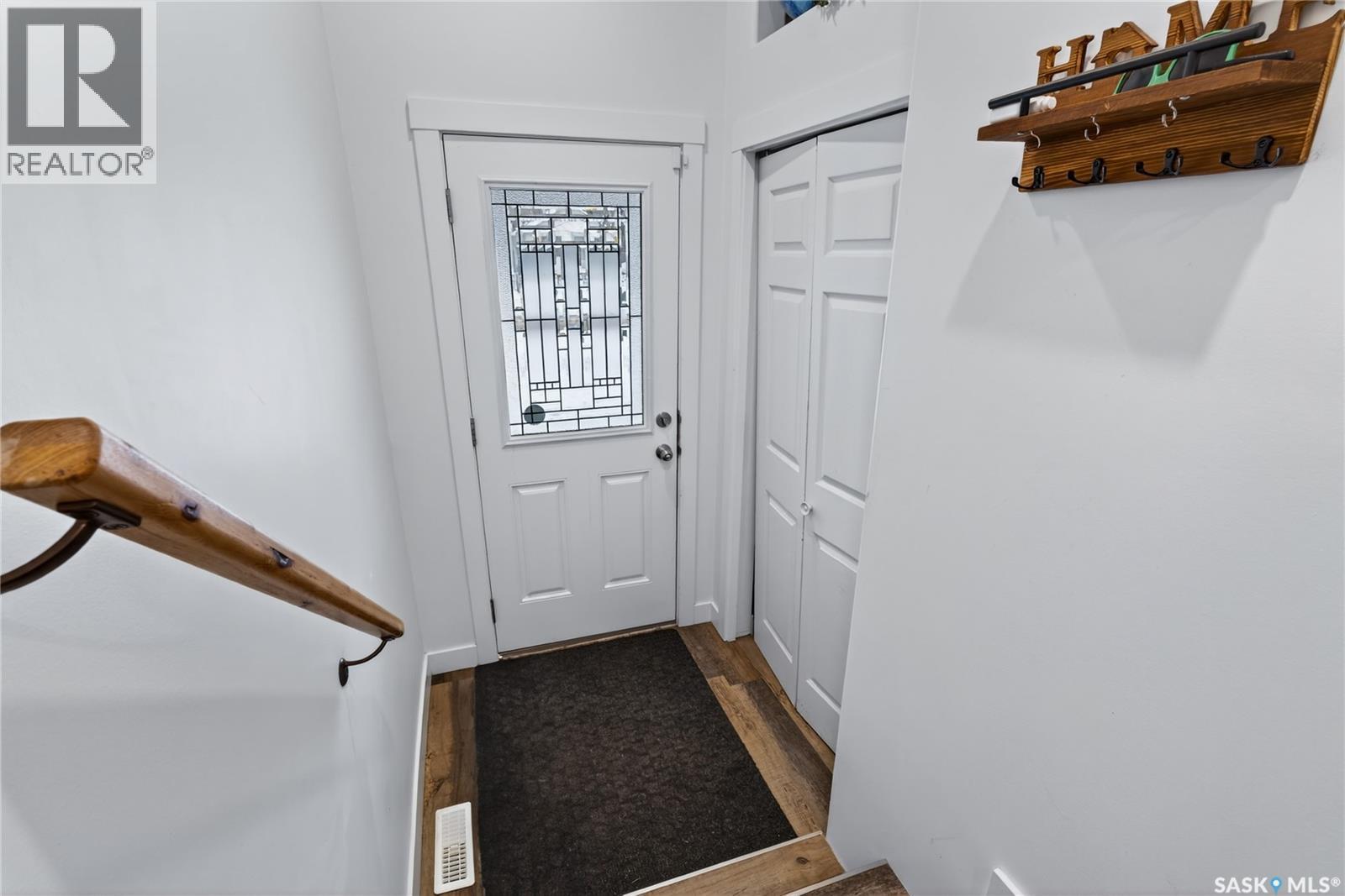 1430 D Avenue N, Saskatoon, Saskatchewan  S7L 1P4 - Photo 4 - SK027961