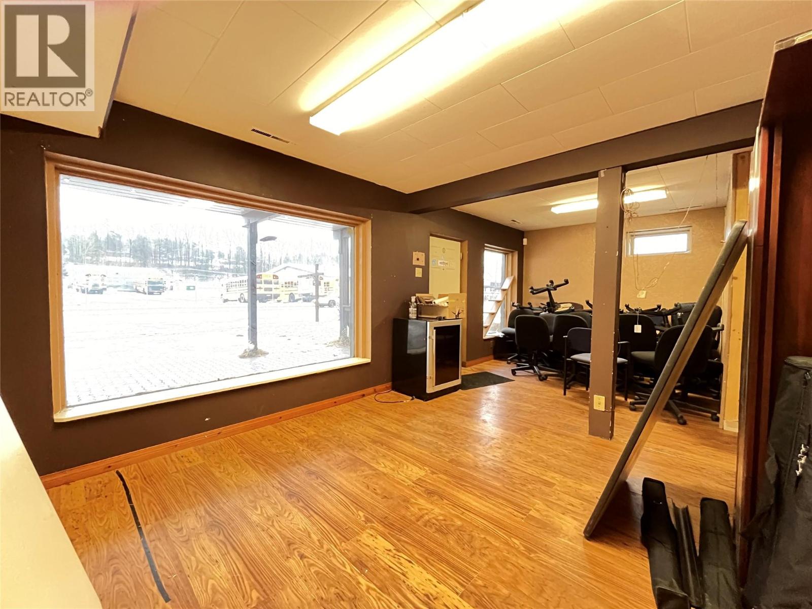 891 2nd Avenue, Fernie, British Columbia V0B 1M0 - Photo 26 - 10374948