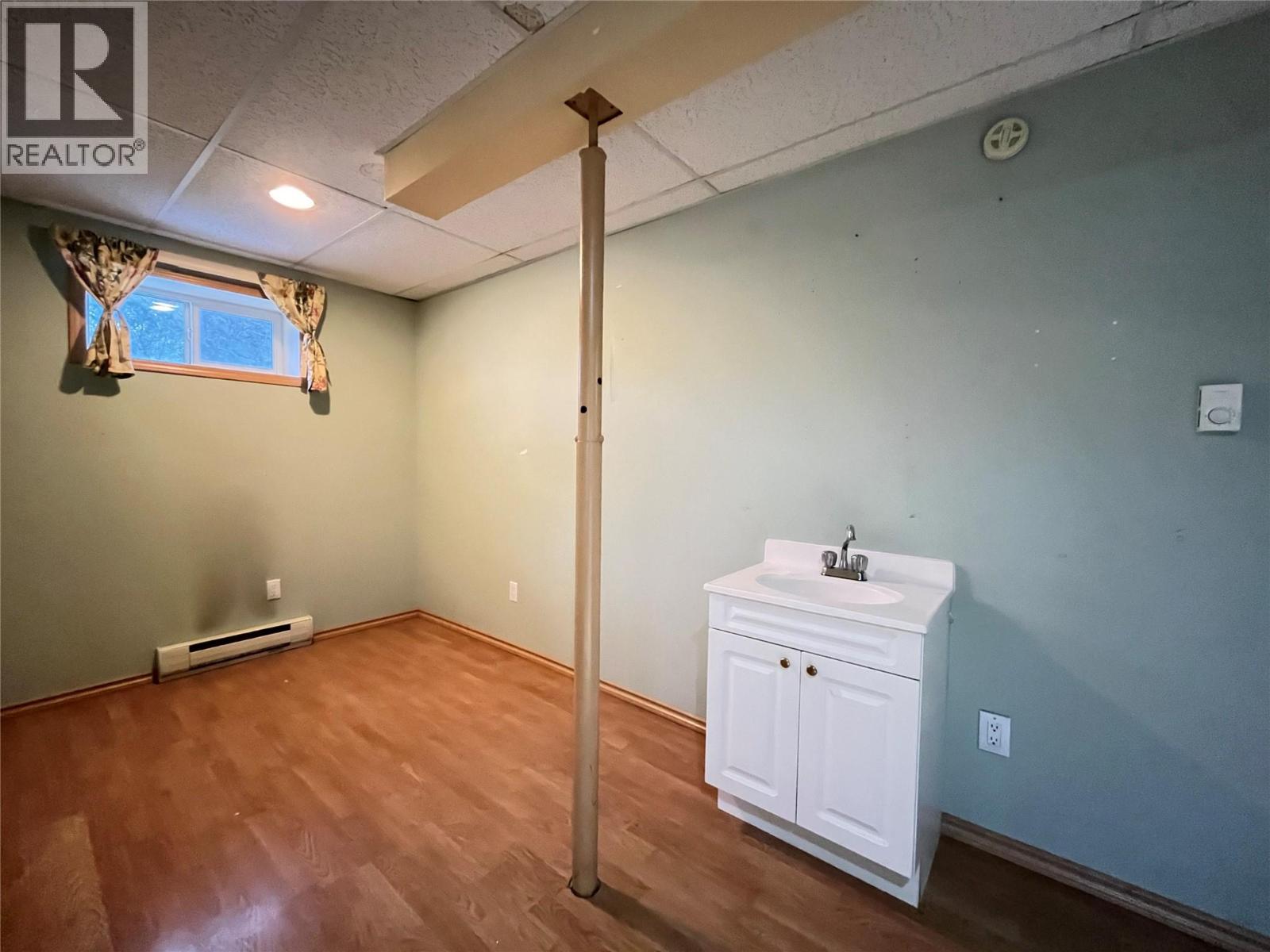 891 2nd Avenue, Fernie, British Columbia V0B 1M0 - Photo 32 - 10374948