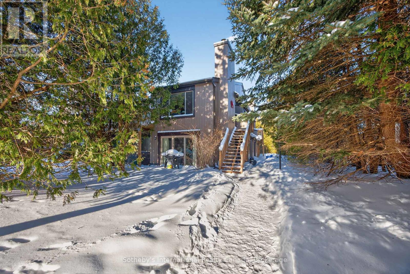 113 - 23 Dawson Drive, Collingwood, Ontario  L9Y 5B4 - Photo 2 - S12761428