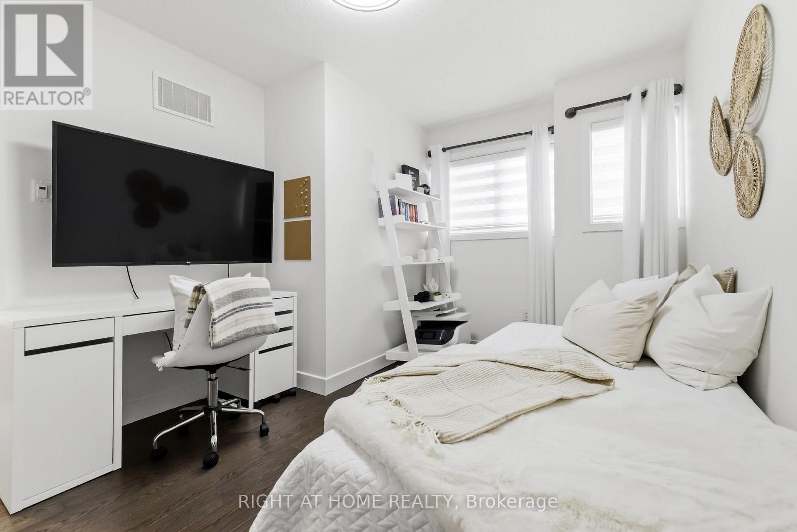 87 Barrister Avenue, Whitby, Ontario  L1R 0N3 - Photo 23 - E12761252