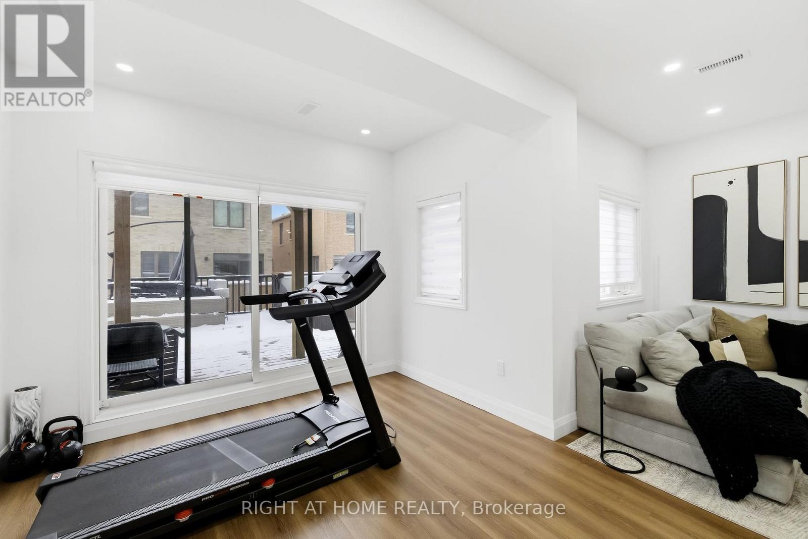 87 Barrister Avenue, Whitby, Ontario  L1R 0N3 - Photo 33 - E12761252