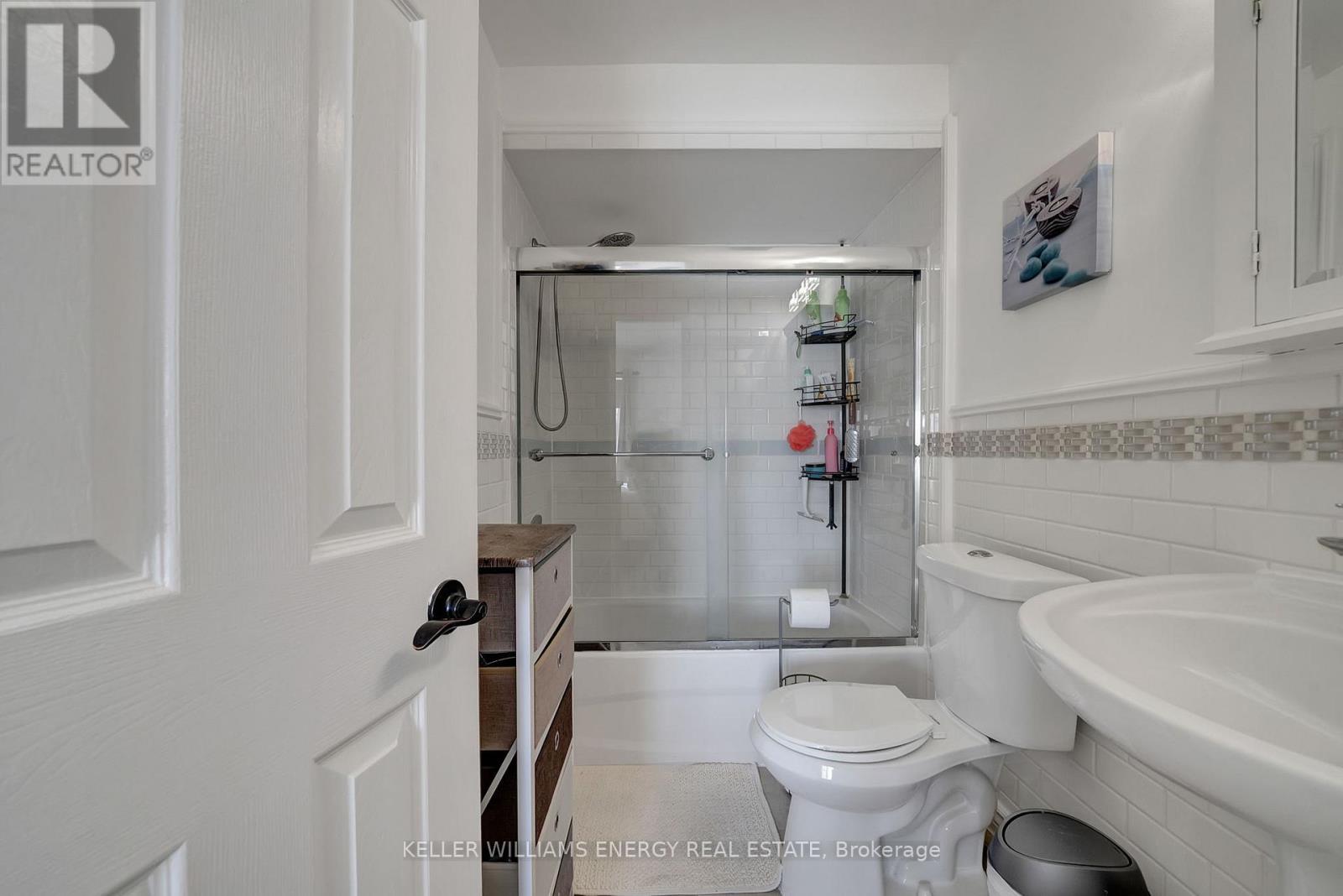 16 Creekwood Crescent, Whitby, Ontario  L1R 2K3 - Photo 26 - E12761400