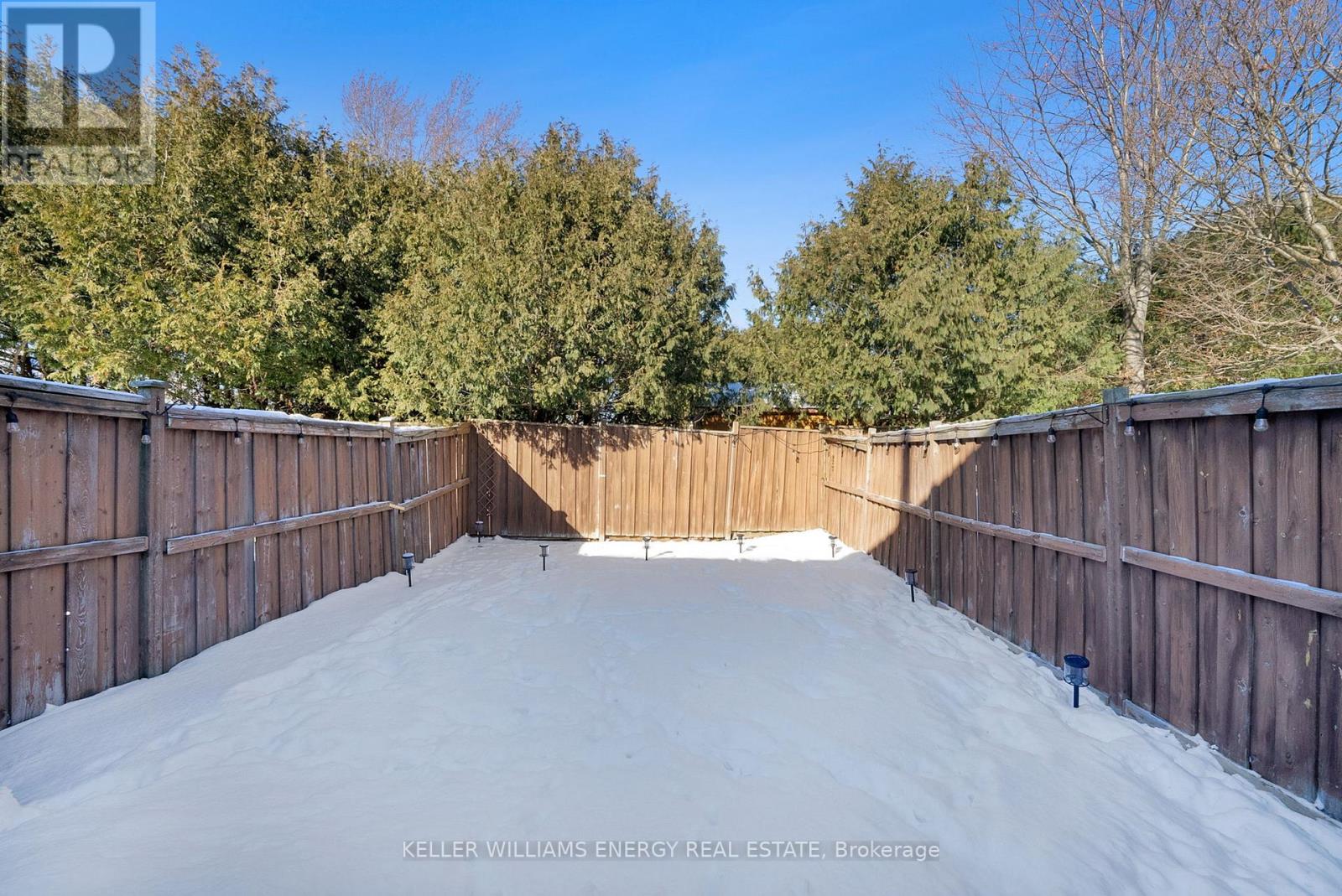 16 Creekwood Crescent, Whitby, Ontario  L1R 2K3 - Photo 42 - E12761400