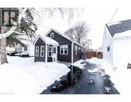 826 PINE Street, Dunnville, Ontario