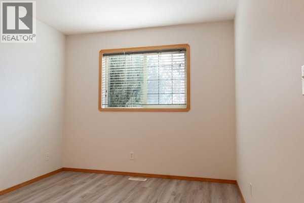 34 Kirkland Close, Red Deer, Alberta  T4P 4A3 - Photo 9 - A2269861