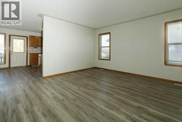 34 Kirkland Close, Red Deer, Alberta  T4P 4A3 - Photo 3 - A2269861