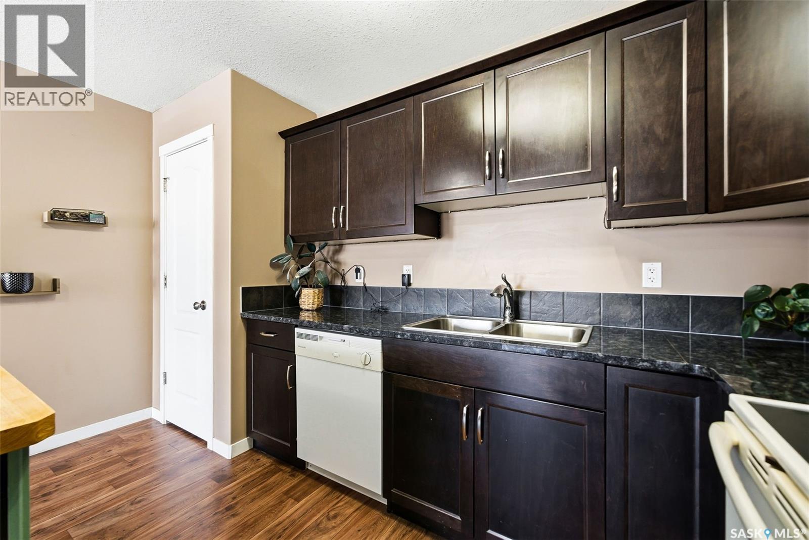 110 1210 Empress Street, Regina, Saskatchewan  S4T 1G7 - Photo 9 - SK027946