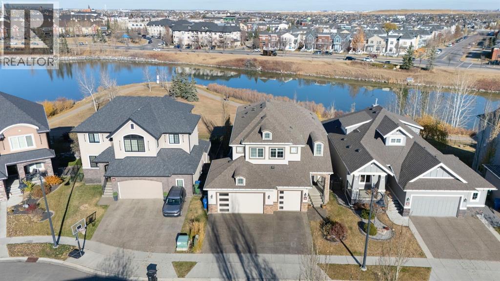 52 Elgin Estates View Se, Calgary, Alberta  T2Z 0Y4 - Photo 2 - A2282442
