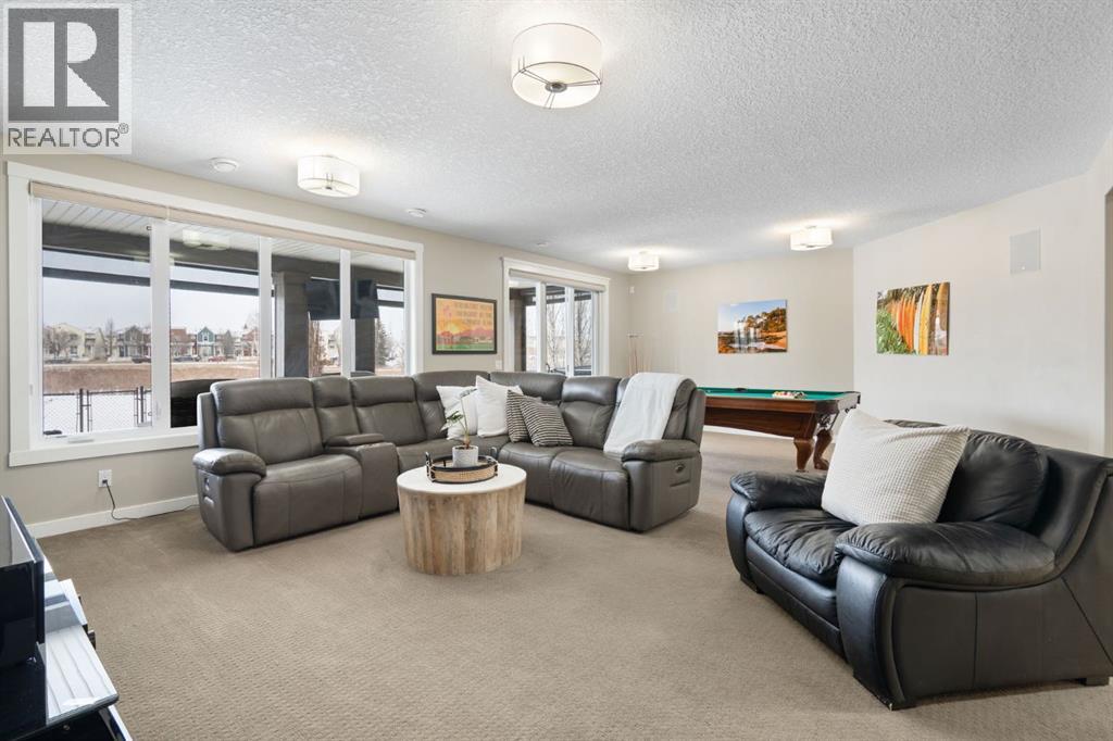 52 Elgin Estates View Se, Calgary, Alberta  T2Z 0Y4 - Photo 38 - A2282442