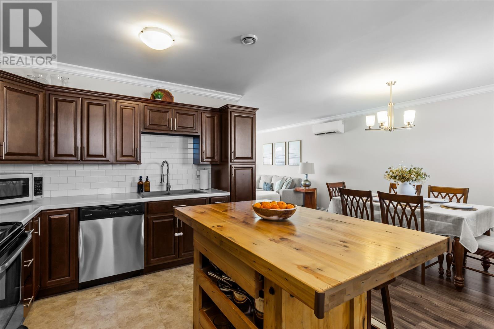 93 Guzzwell Drive, St. John's, Newfoundland & Labrador  A1A 4M6 - Photo 9 - 1294325