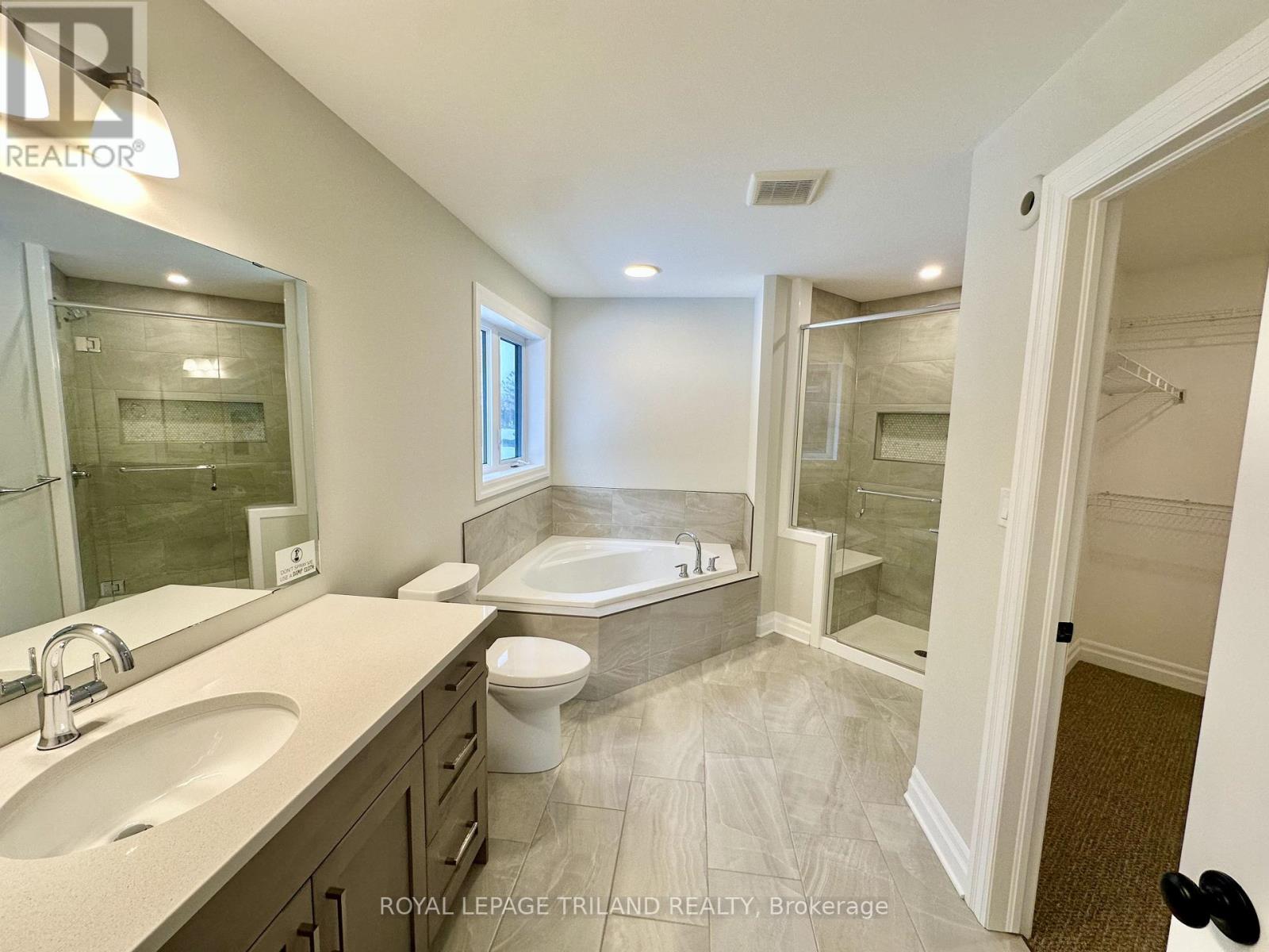 79 Hickory Lane, St. Thomas, Ontario  N5R 6K8 - Photo 16 - X12761394