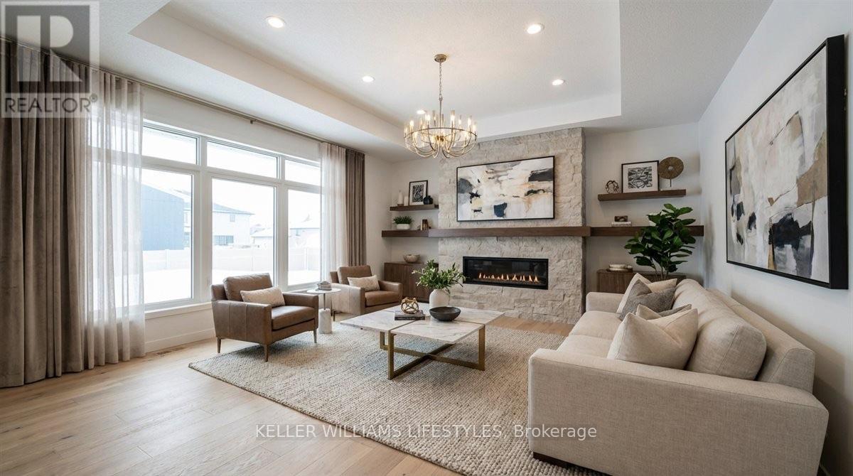 112 Leneve Street, Lambton Shores, Ontario  N0N 1J0 - Photo 7 - X12761628