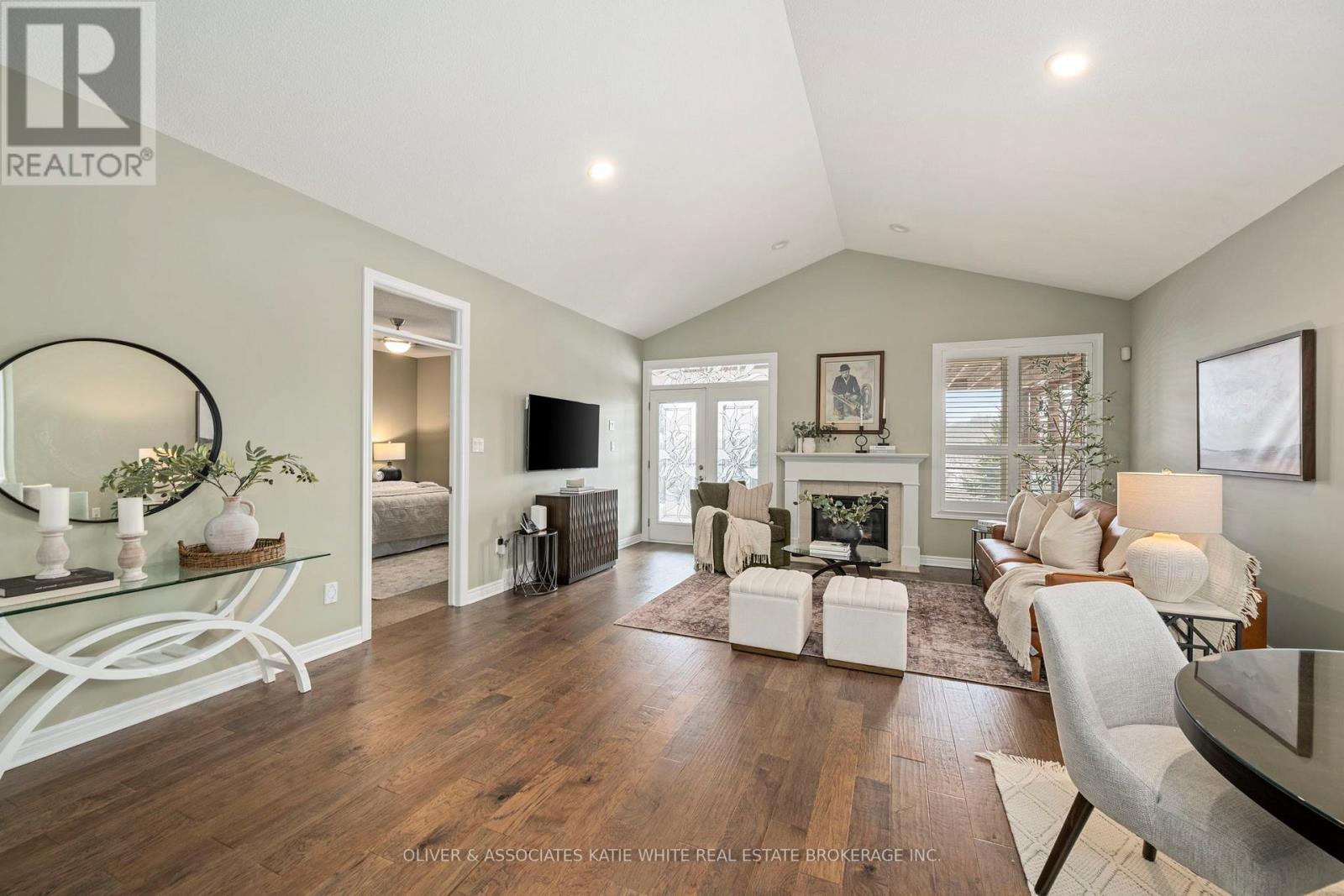 23 - 1617 Shore Road, London South, Ontario  N6K 5C3 - Photo 4 - X12761672