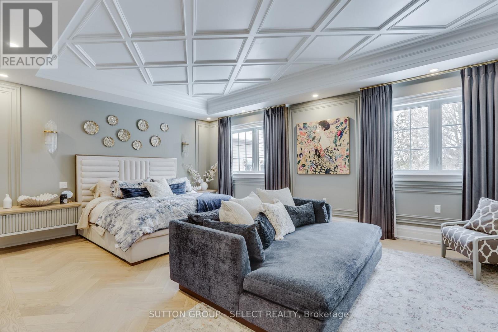 Photo 31 of 49 for 562 Dufferin Avenue