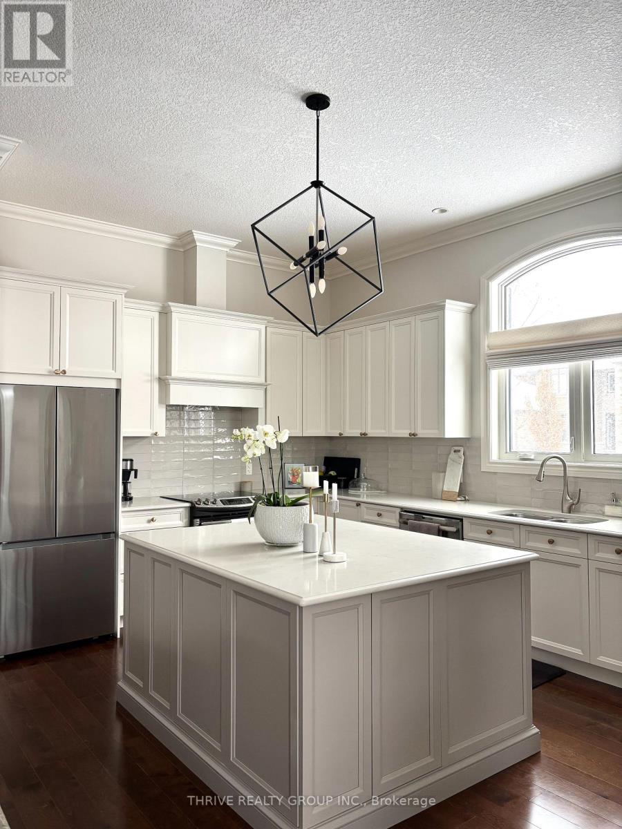 2215 Callingham Drive, London North, Ontario  N6G 0P1 - Photo 12 - X12761718