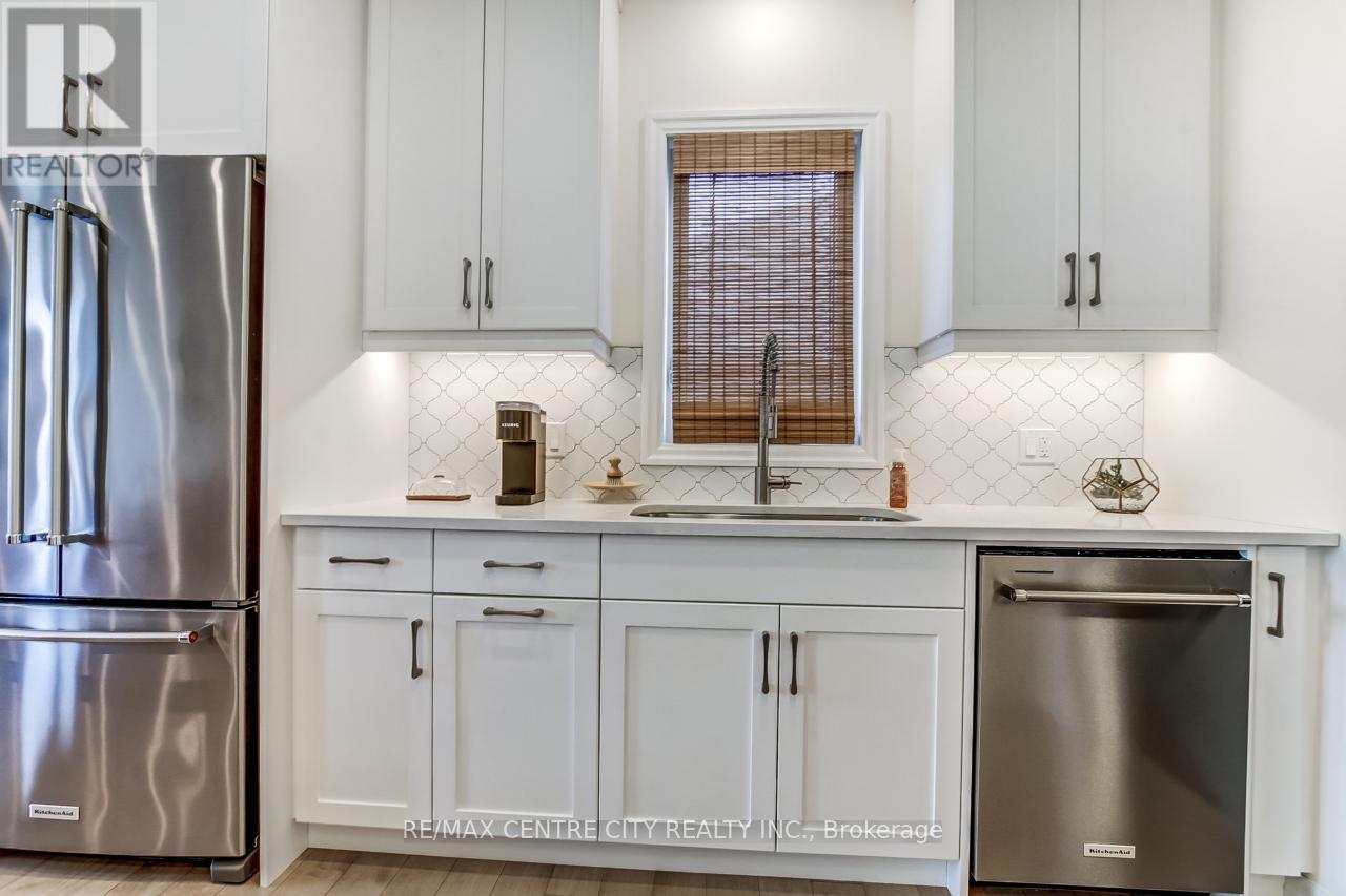 8 Redhaven Lane, St. Thomas, Ontario  N5R 0K2 - Photo 13 - X12761726