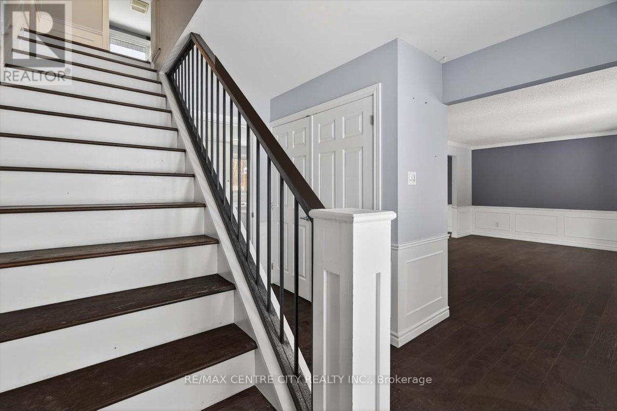 45 Chaucer Road, London South, Ontario  N6K 1V4 - Photo 10 - X12761752