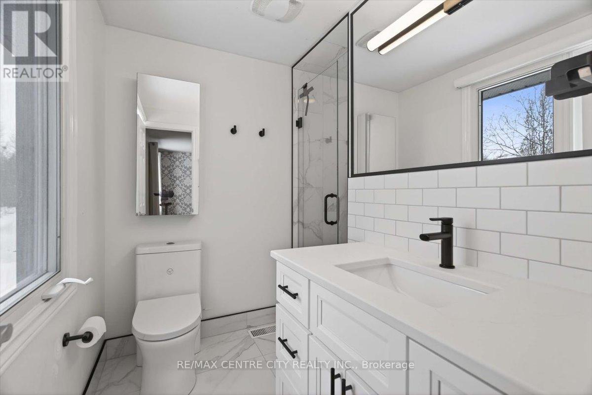 45 Chaucer Road, London South, Ontario  N6K 1V4 - Photo 23 - X12761752