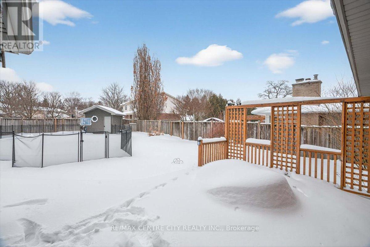 45 Chaucer Road, London South, Ontario  N6K 1V4 - Photo 33 - X12761752