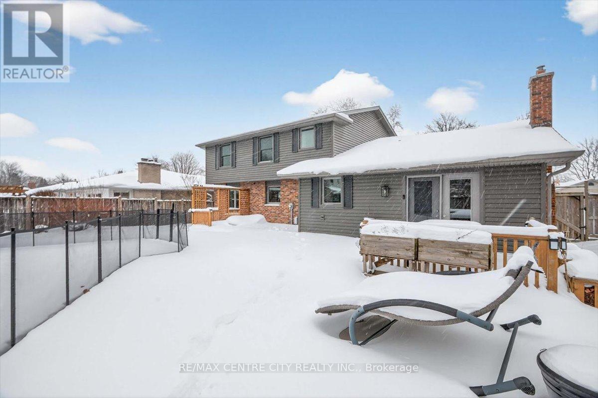 45 Chaucer Road, London South, Ontario  N6K 1V4 - Photo 39 - X12761752