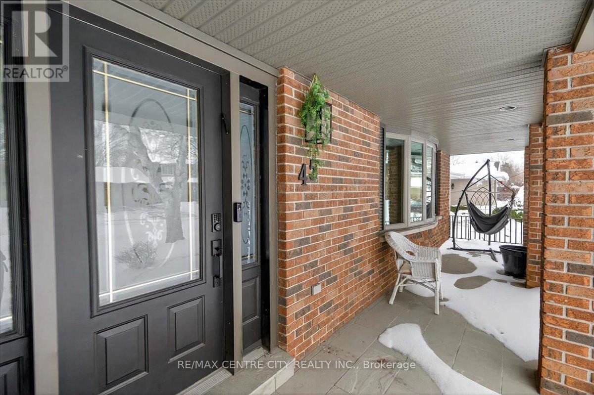 45 Chaucer Road, London South, Ontario  N6K 1V4 - Photo 4 - X12761752