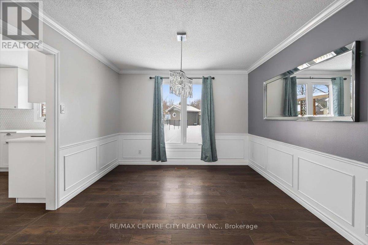 45 Chaucer Road, London South, Ontario  N6K 1V4 - Photo 7 - X12761752