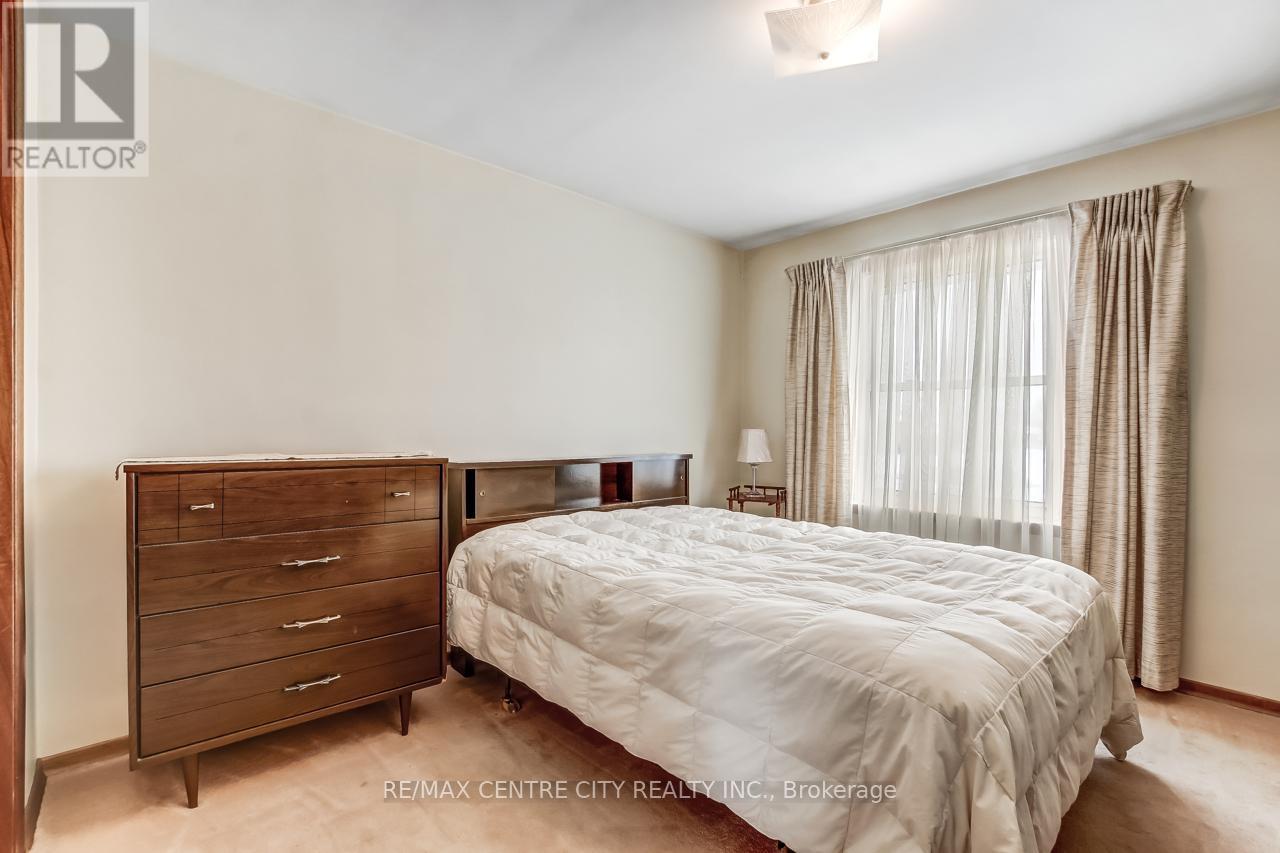 18 Porter Place, St. Thomas, Ontario  N5R 5L5 - Photo 12 - X12761768