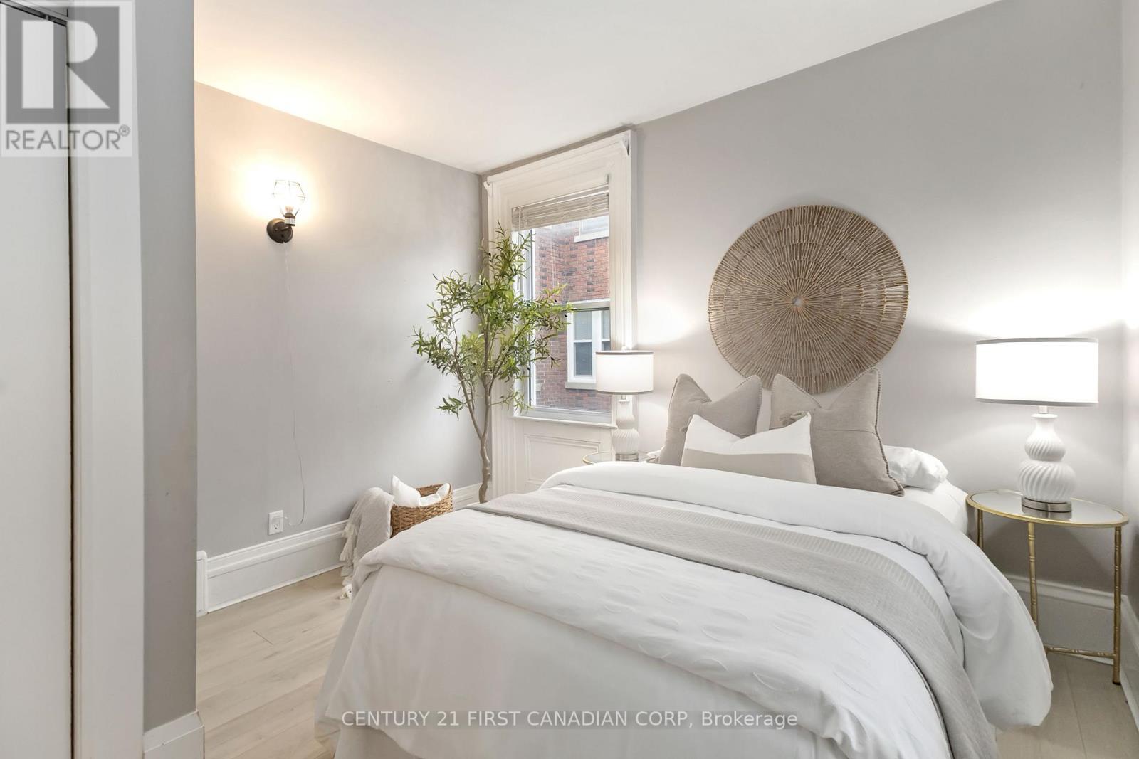 23 Mitchell Street, St. Thomas, Ontario  N5R 2T6 - Photo 23 - X12761772