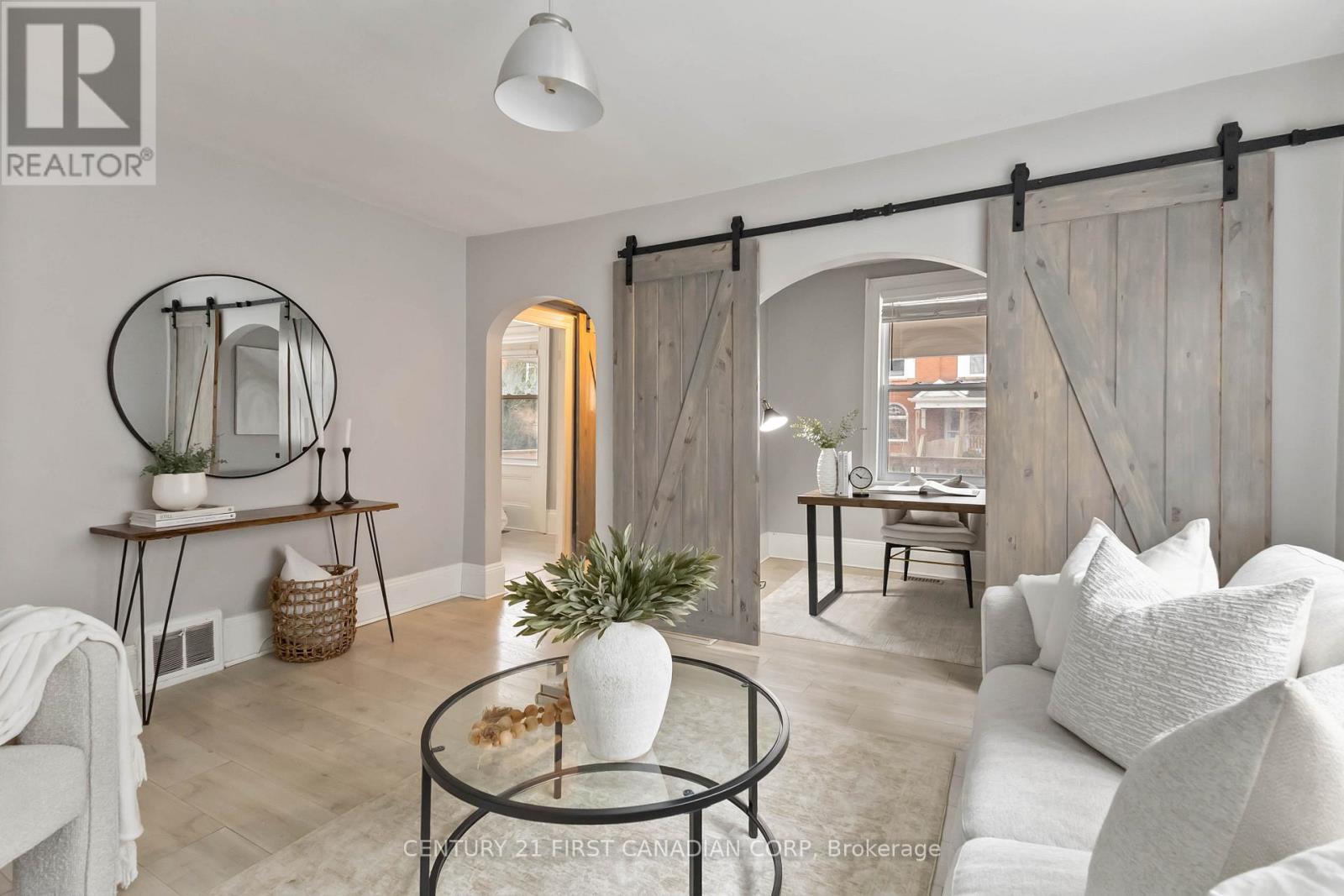 23 Mitchell Street, St. Thomas, Ontario  N5R 2T6 - Photo 8 - X12761772