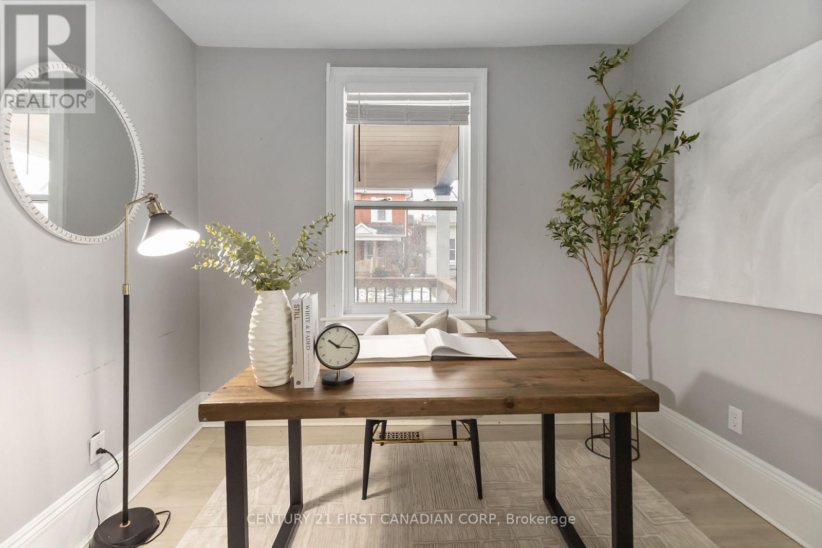 23 Mitchell Street, St. Thomas, Ontario  N5R 2T6 - Photo 9 - X12761772