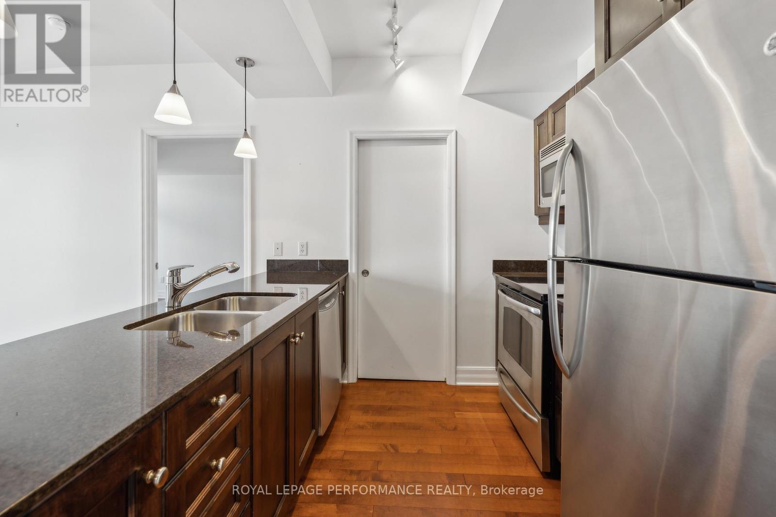 703 - 75 Cleary Avenue, Ottawa, Ontario  K2A 1R8 - Photo 7 - X12761348