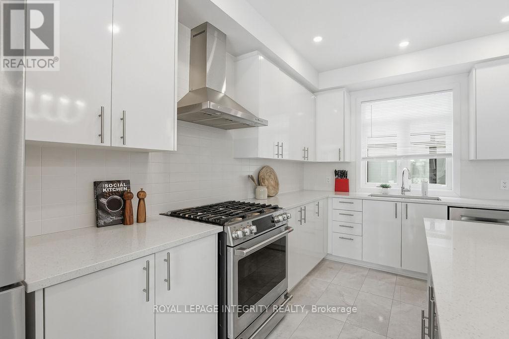 207 Osterley Way, Ottawa, Ontario  K2S 2N6 - Photo 18 - X12761462