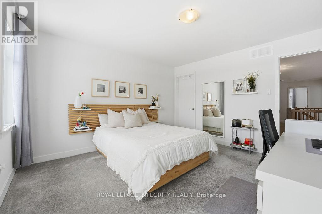 207 Osterley Way, Ottawa, Ontario  K2S 2N6 - Photo 39 - X12761462