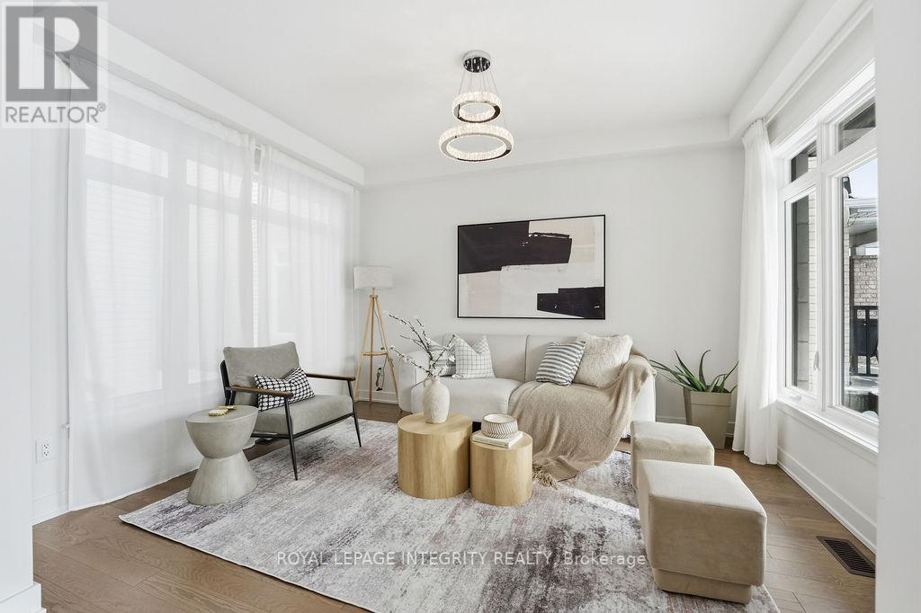 207 Osterley Way, Ottawa, Ontario  K2S 2N6 - Photo 5 - X12761462