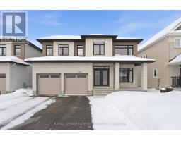 207 OSTERLEY WAY, Ottawa, Ontario