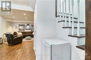 841 Balsam Drive, Ottawa, Ontario  K1E 1B8 - Photo 17 - X12761580